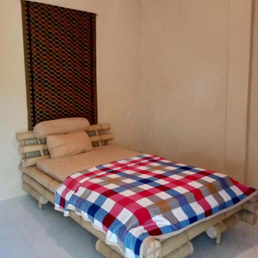 Sunrise Bukit Asam Homestay Kuta  Exterior foto